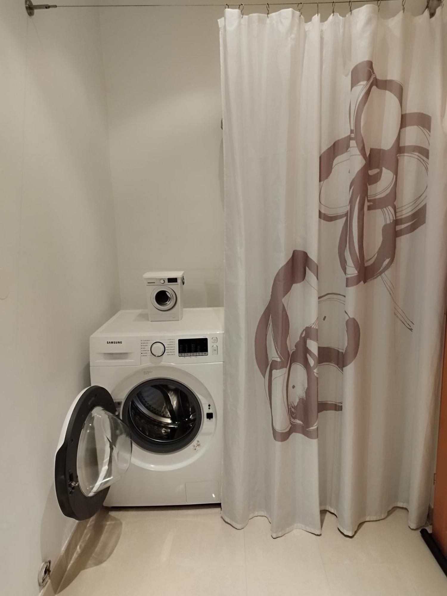 Ferienwohnung Am Sandstrand Omiš Buitenkant foto
