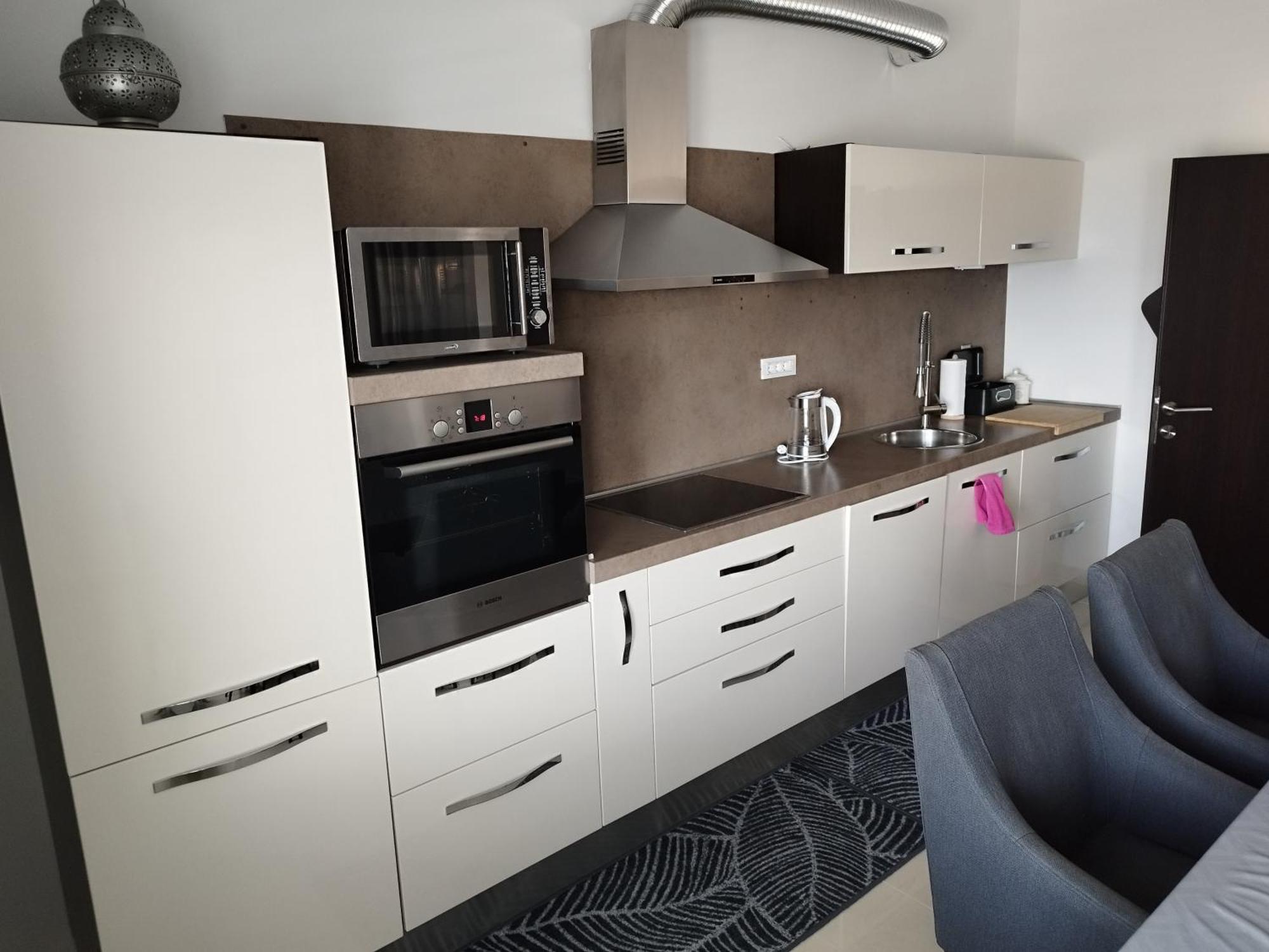 Ferienwohnung Am Sandstrand Omiš Buitenkant foto
